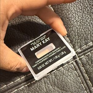 Mary Kay Chromafusion Eye Shadow - Gold status